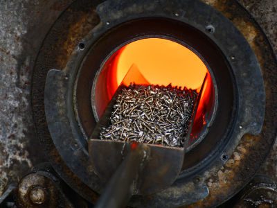 盘头十字机螺钉